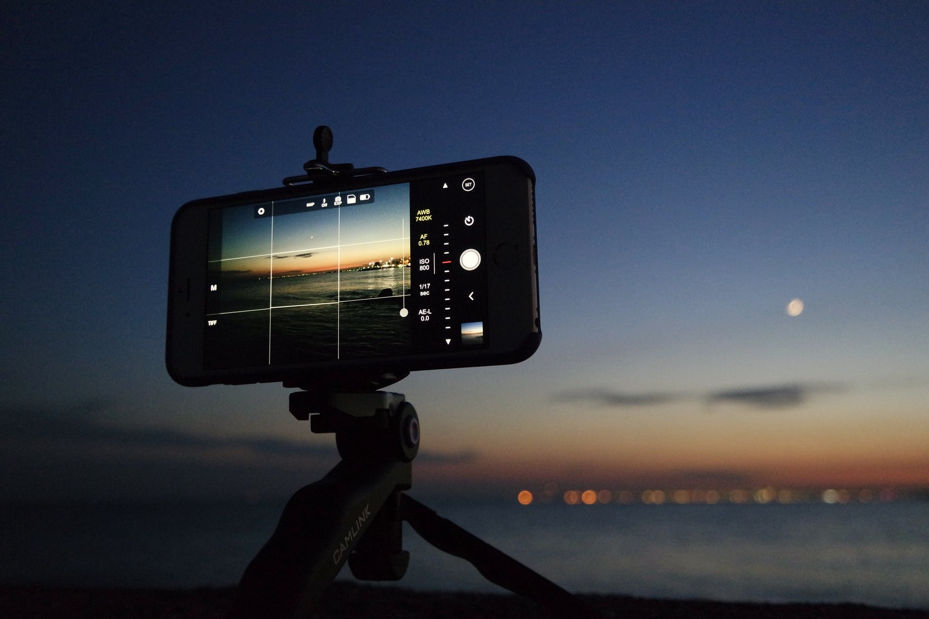 Night time smartphone photgraphy