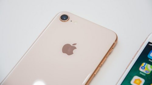 iPhone 8